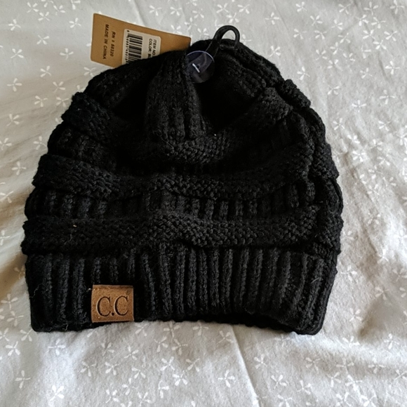 C.C. Beanie - Picture 2 of 4